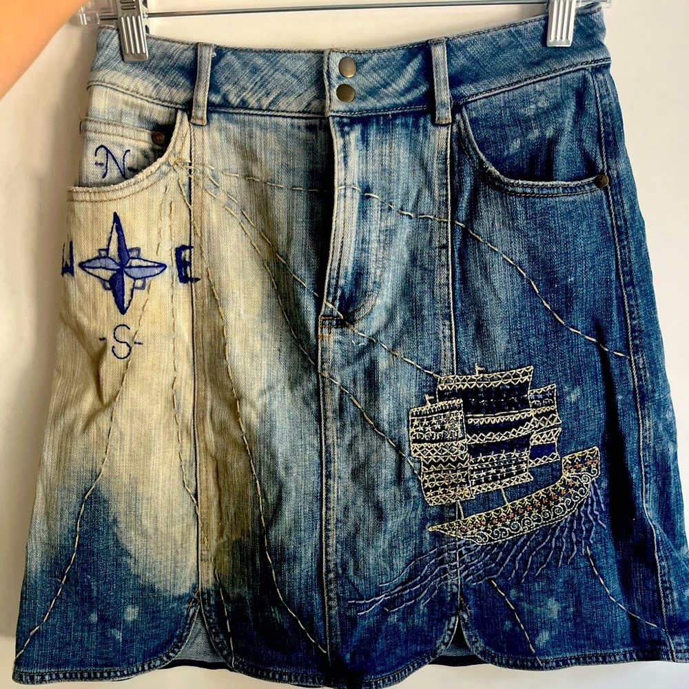 NWT Anthropologie Adventurer pilcro embroidered denim skirt nautical 6